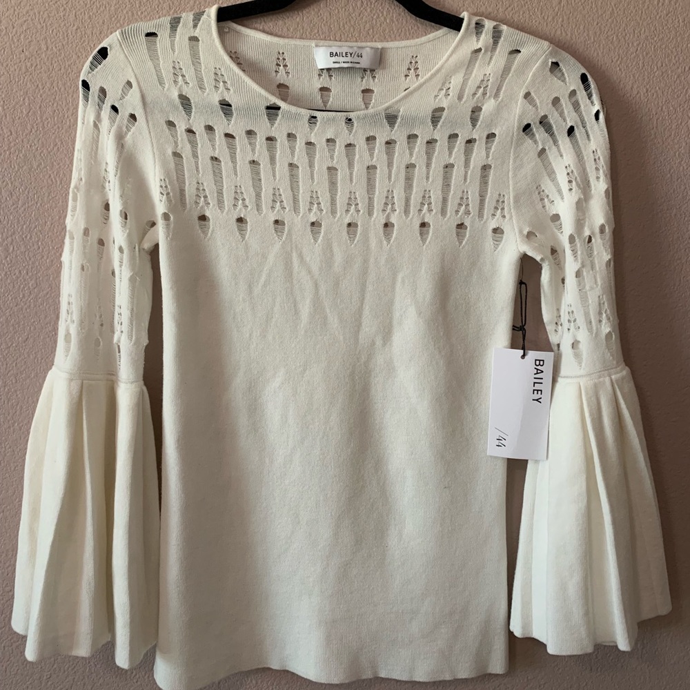 BRAND NEW Bailey 44 White Sweater Size: Small